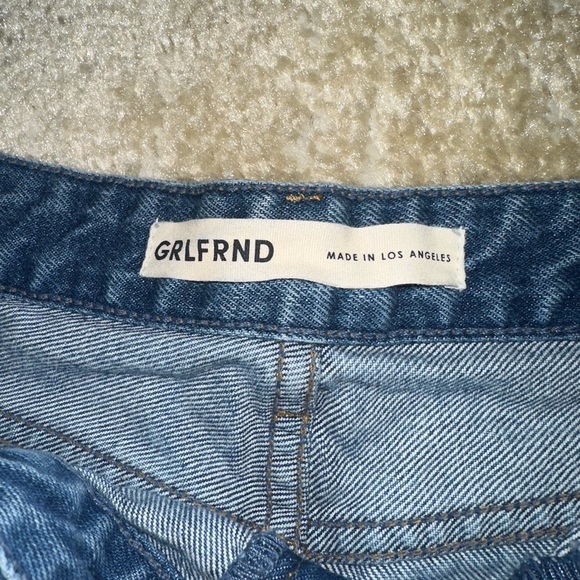 HELENA HIGH RISE CUT OFF SHORTS - Picture 4 of 4